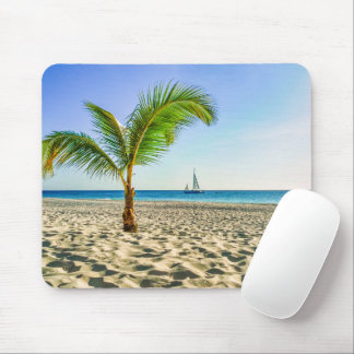 Tropische Strände | Segelboot, Palm Tree, Aruba Mousepad