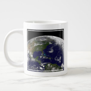 Tropische Stürme auf der Erde. Jumbo-Tasse