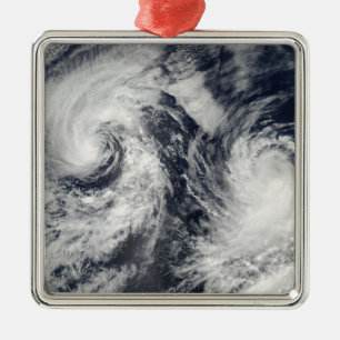 Tropische Stürme Boris und Cristina Ornament Aus Metall
