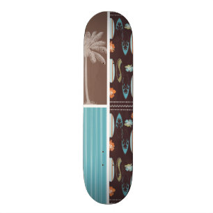 Tropische Surfbretter und Hibiskus Skateboard