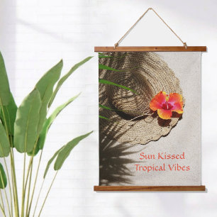 Tropische Vibes Hibiskus-Sonnenhut am Sandstrand Wandteppich Mit Holzrahmen
