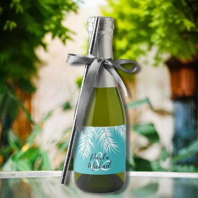 Tropische weiße Palmen an türkisfarbenen Mini-Fron (White palm tree fronds on turquoise mini sparkling wine labels personalized for your wedding)
