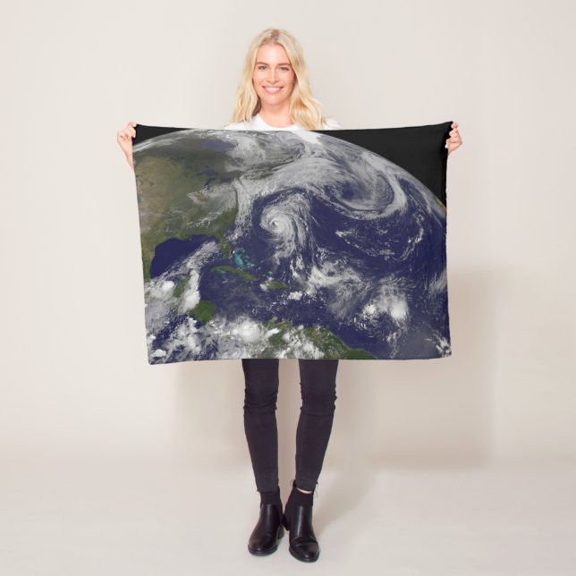 Tropische Wirbelstürme Katia, Lee, Maria und Nate. Fleecedecke (Beispiel)