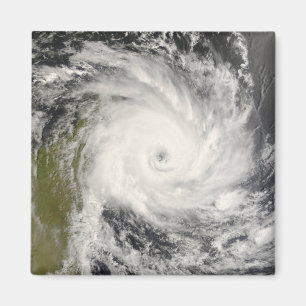 Tropischer Cyclone Ivan über Madagaskar Magnet