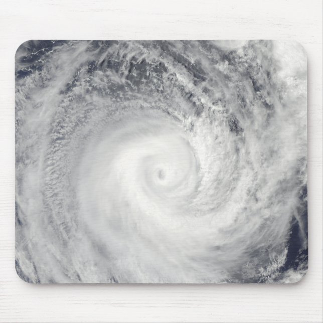 Tropischer Cyclone Oli vor der Küste von Tahiti Mousepad (Vorne)