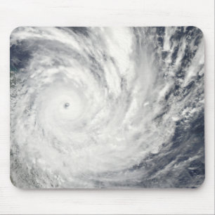 Tropischer Cyclone Yasi über Australien Mousepad
