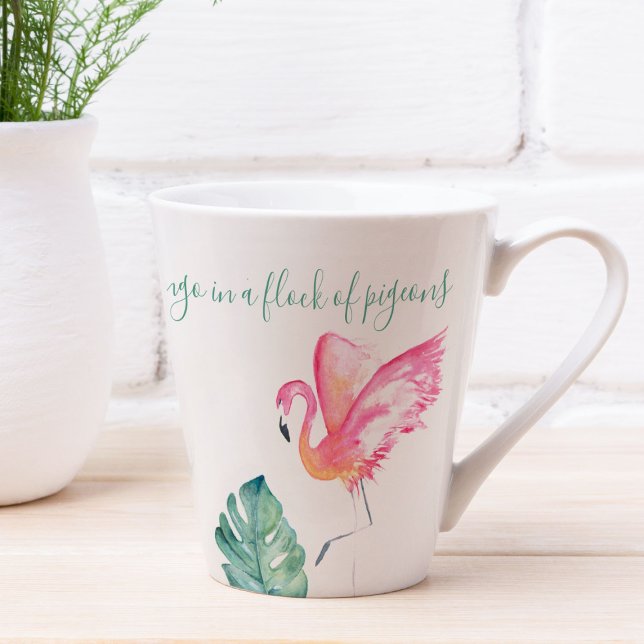 Tropischer Flamingo-Wasservogel Milchtasse (Flamingo lover gifts for her feature tropical watercolor art by Victoria Grigaliunas of DoTellABelle)