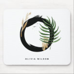 Tropischer Palmblätterbrief O Monogramm Personalis Mousepad<br><div class="desc">Maßgeschneiderter Buchstabe O-Monogramm-Mousepad mit tropischen Palmenblättern in Aquarellfarbe, Imitaten mit Blattgold und schwarzen Aquarellpinsel. Personalisieren Sie dieses Mousepad in tropischer Monografie nach Ihrem Namen oder anderen Details. Dieses Boho Brief O Monogramm Mousepad wird als Geschenk perfekt sein. Andere Briefe sind verfügbar.</div>