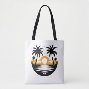 Tropischer Sonnenuntergangsstrand mit Palmen-Silho