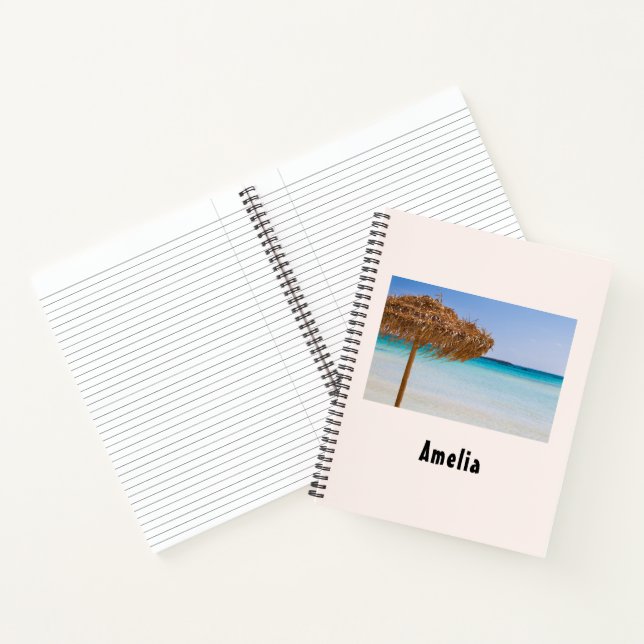 Tropischer Strand mit Strohdach-Schirm Notizbuch (Innenseite)