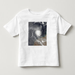 Tropischer Wirbelsturm Billy vor Australien Kleinkind T-shirt