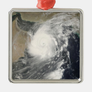 Tropischer Wirbelsturm Gonu im Arabischen Meer Silbernes Ornament