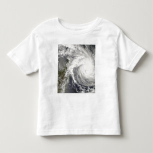 Tropischer Wirbelsturm Iwan, das Madagaskar sich Kleinkind T-shirt
