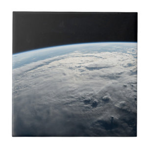 Tropischer Zyklon Idai über der afrikanischen Küst Fliese