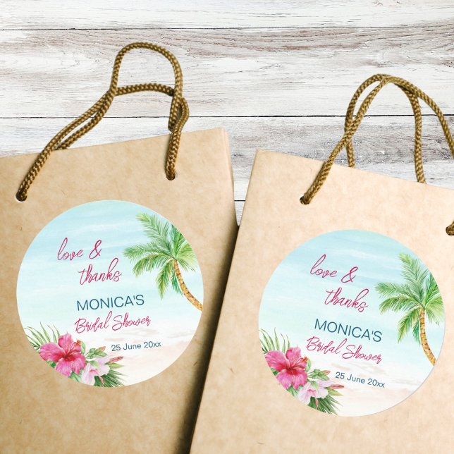 Tropisches Brautparty im Sommer Runder Aufkleber (Summer beach tropical bridal shower thank you favor stickers pink hibiscus palm trees ocean)