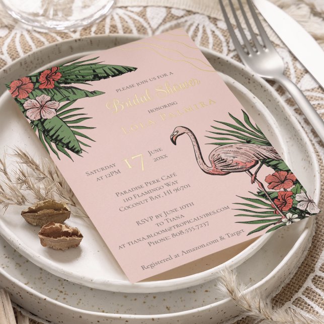 Tropisches Flamingo Coral Brautparty Gold Folieneinladung (Elegant & Chic Blush Pink Floral Flamingo Tropical, Summer or Beach Wedding Invitation Card. )