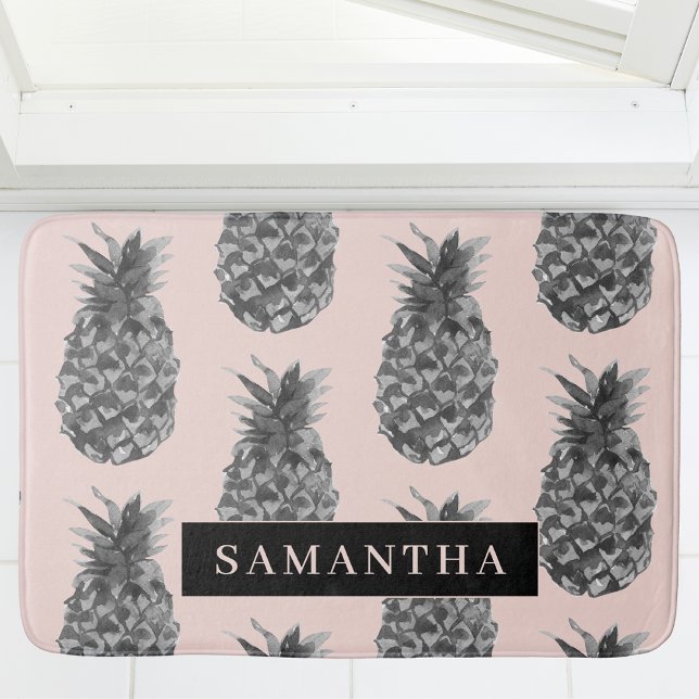 Tropisches Grau-Pink-Ananas-Muster mit Namen Badematte (Von Creator hochgeladen)