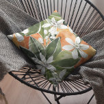 Tropisches Orange & Blume Wasserfarbmuster Kissen<br><div class="desc">Tropisches Orange & Blume Wasserfarbmuster</div>