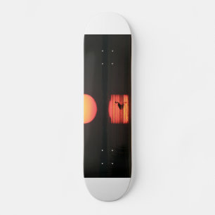 Tropisches Paradies Wasser Strand Sonnenuntergang Skateboard