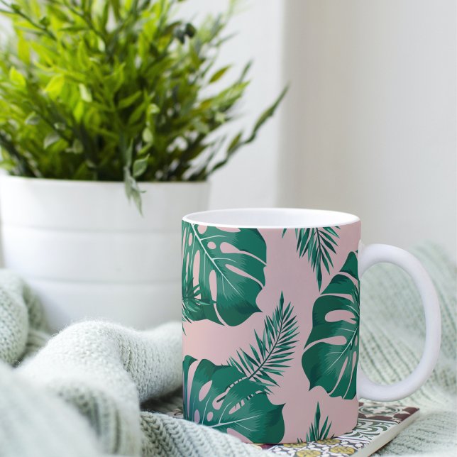 Tropisches Pink & Green Palm Blätter Nahtloses Mus Zweifarbige Tasse (Von Creator hochgeladen)