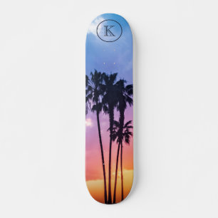 Tropisches Regenbogenfarbenpalmenmuster Skateboard