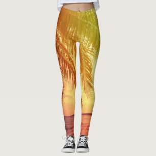 Tropisches Strandparadies: Serene Landschaft. Leggings
