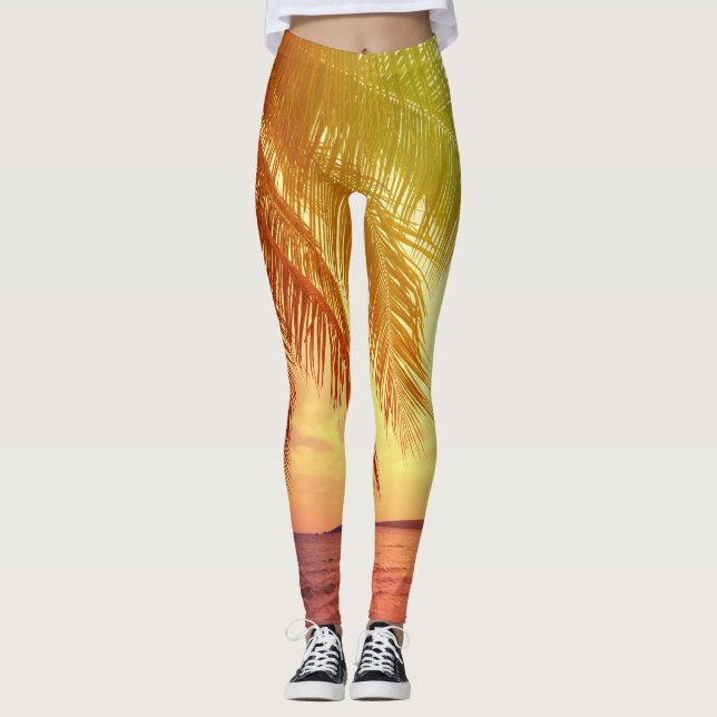 Tropisches Strandparadies: Serene Landschaft. Leggings (Vorderseite)