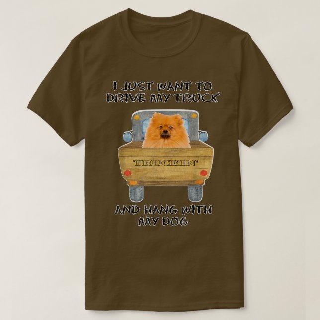 Truck Driving Dog Pomeranian  T-Shirt (Design vorne)