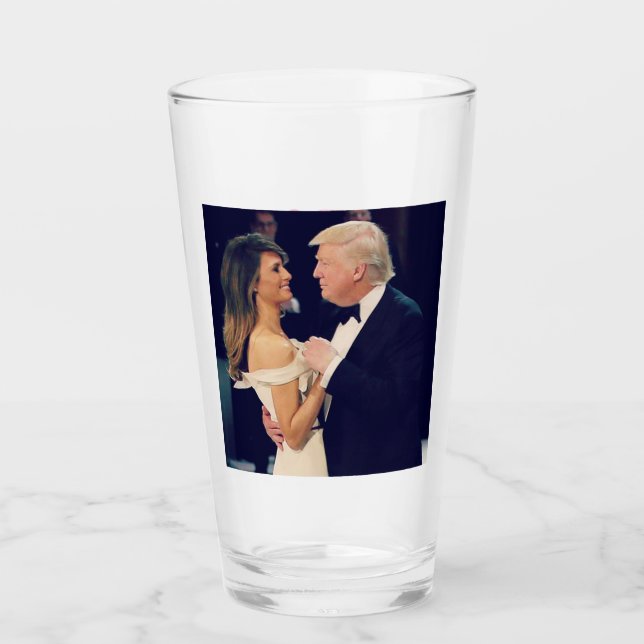 Trump 2020 macht Amerika groß Glas (Vorderseite)