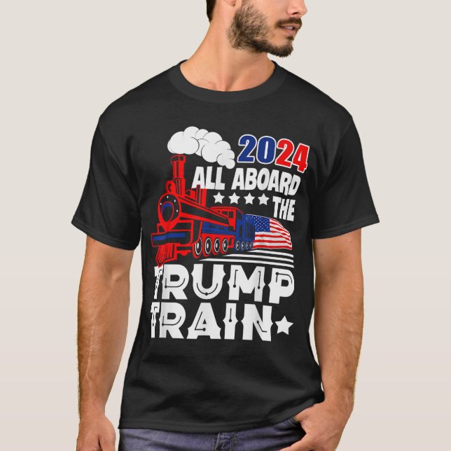 Trump 2024 All in the Trump Train USA American T-Shirt (Vorderseite)