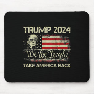 Trump 2024: Amerikas Fahne zurücknehmen (auf Bac Mousepad
