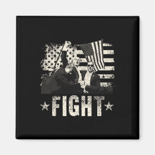 Trump 2024 kämpft gegen Donald Trump Fist Pum Magnet