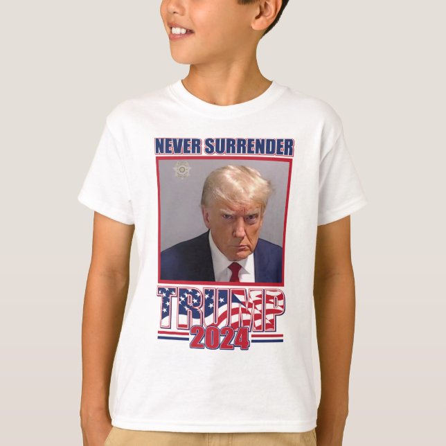 Trump 2024 nie übergeben T-Shirt (Vorderseite)