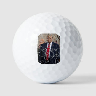 Trump an der Grenze Golfball