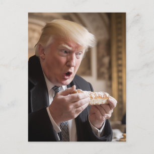 Trump bewundert sein Stollenbrot Postkarte