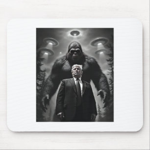 Trump Bigfoot Ufo Alien Außerirdische Begegnung Mousepad