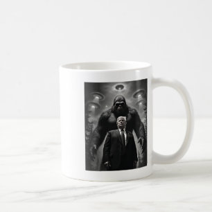 Trump Bigfoot UFO Außerirdische Begegnung Kaffeetasse