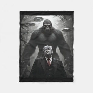 Trump Bigfoot UFO Außerirdischer Begegnung Besuch Fleecedecke