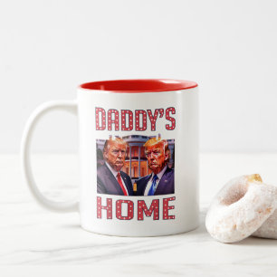 Trump Daddys Zuhause White House 2024 Zweifarbige Tasse