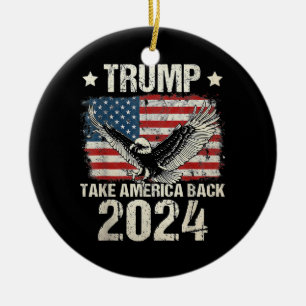 Trump-Flagge von 2024 nimmt Amerika zurück - Fraue Keramik Ornament