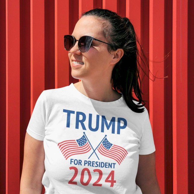 Trump für Präsident 2024 T-Shirt (Von Creator hochgeladen)
