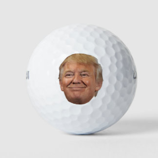 Trump gegenüber Golf Ball