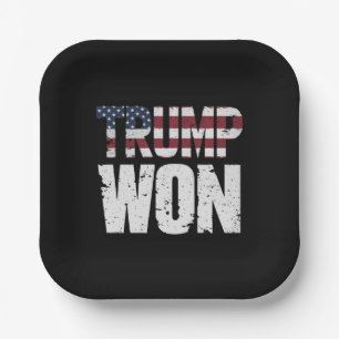 Trump gewann den 47. US-Präsidenten bei der Wahl 2 Pappteller