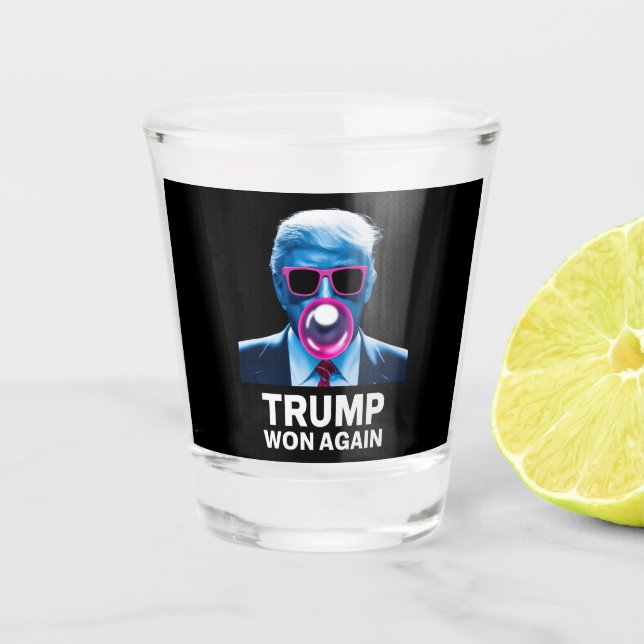 Trump gewinnt 2024 Wahlentscheidung Präsident 47. Schnapsglas (Vorderseite)