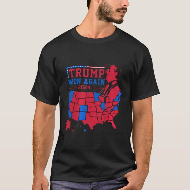 Trump gewinnt im Jahr 2024 erneut die Red Wave Map T-Shirt (Vorderseite)