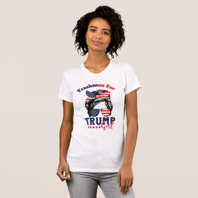 Trump Girl Messy Bun Wahlfahne T-Shirt (Vorne ganz)