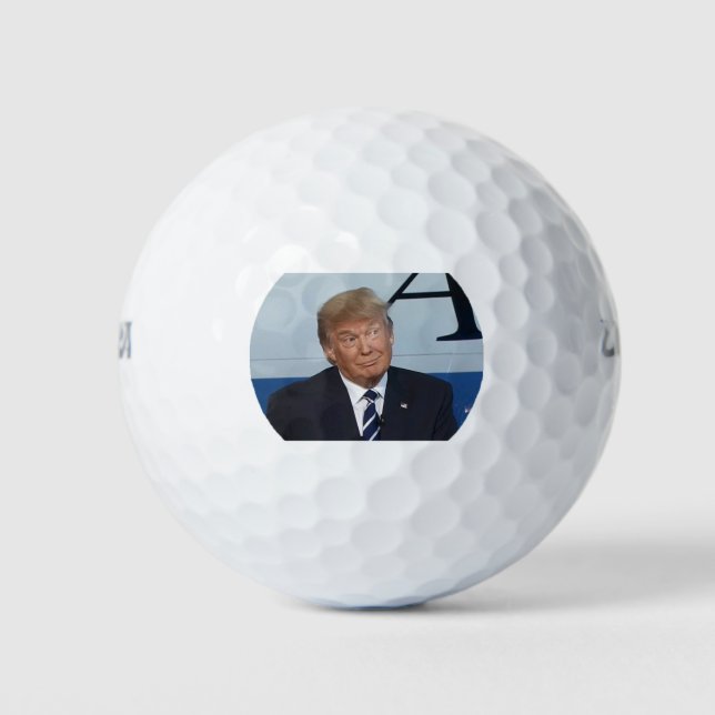 Trump Golf Balls (Trump lächelt) Golfball (Vorderseite)