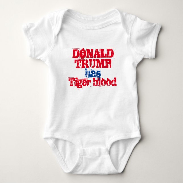"TRUMP HAT TIGER BLUT" BABY JERSEY BODYSUIT STRAMPLER (Vorderseite)