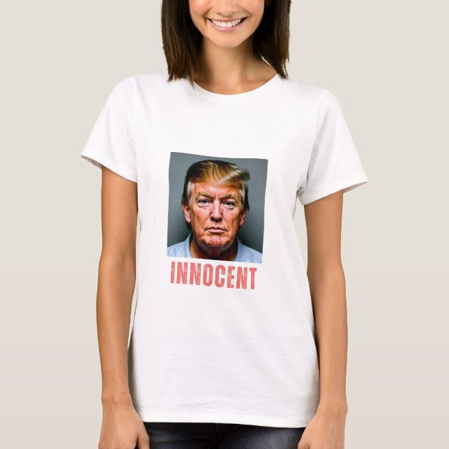 Trump ist unschuldige Frauen T-Shirt (Vorderseite)