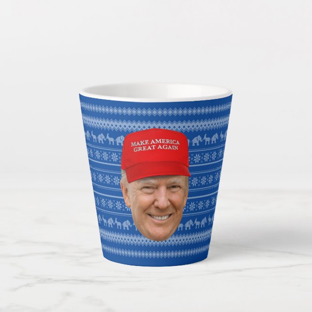 TRUMP MAGA Weihnachten Milchtasse (Vorderseite)